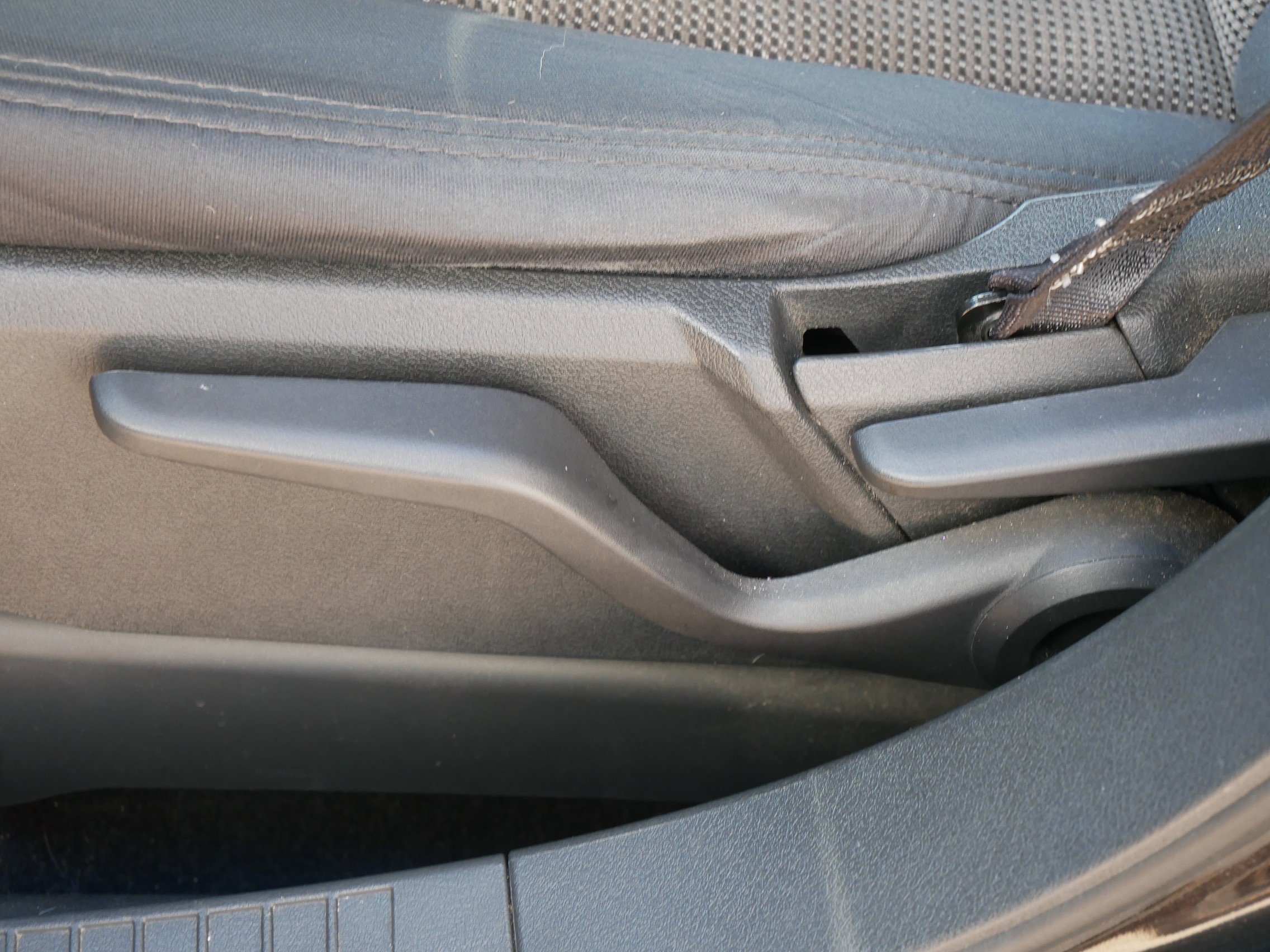 2011 Jeep Patriot Latitude photo 19