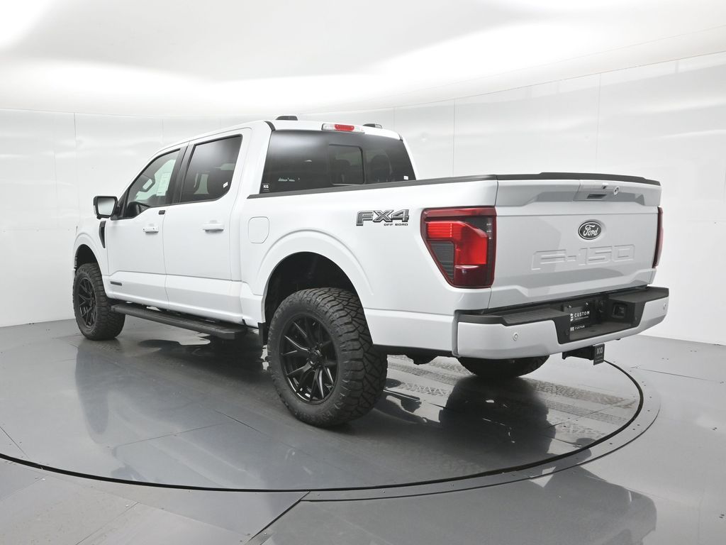 2025 Ford F-150 XLT photo 24