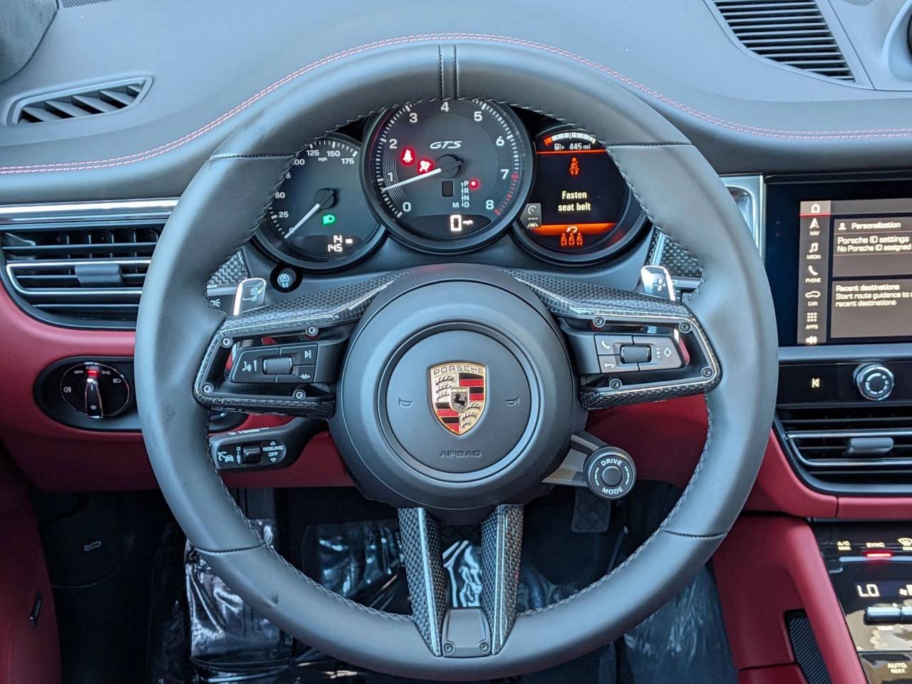 2025 Porsche Macan GTS photo 13
