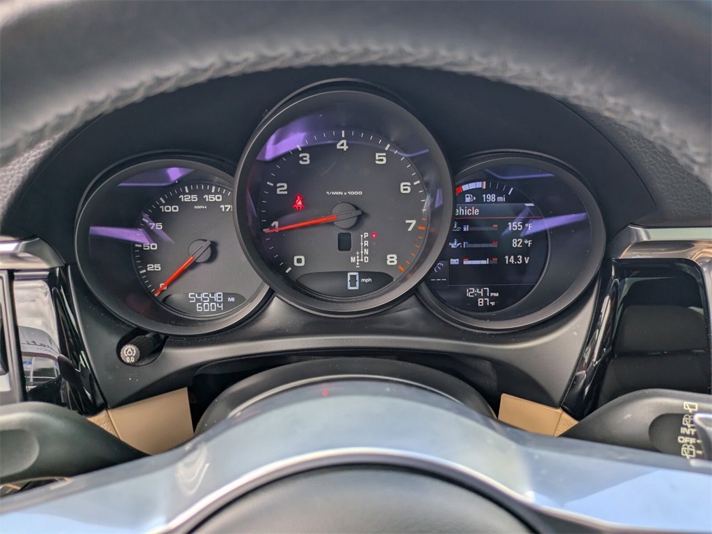2020 Porsche Macan Base photo 19