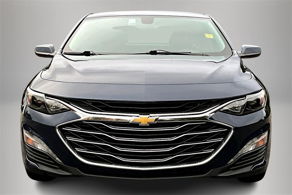 2022 Chevrolet Malibu 1LT photo 3