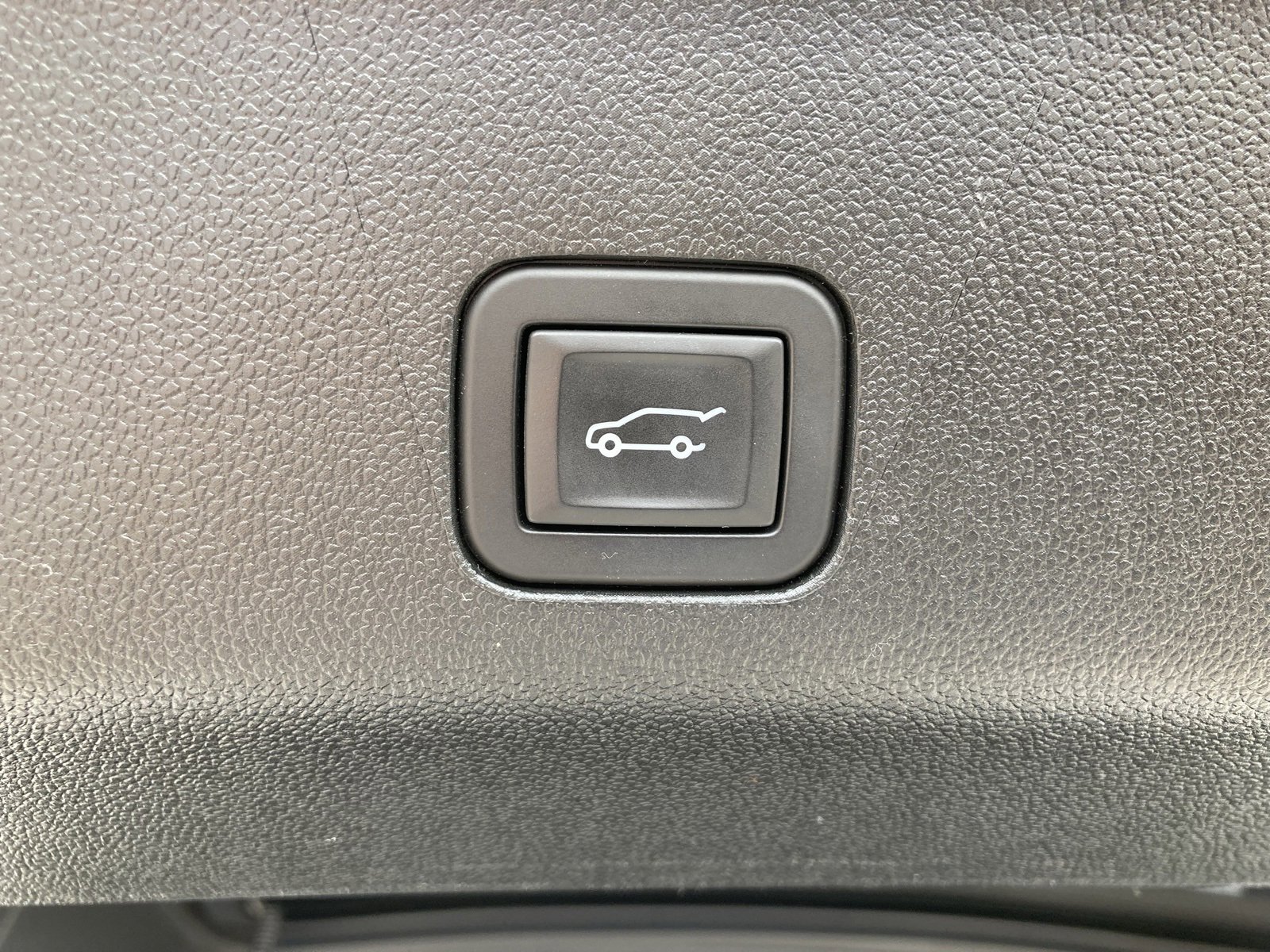 2024 Chevrolet Suburban Z71 photo 50