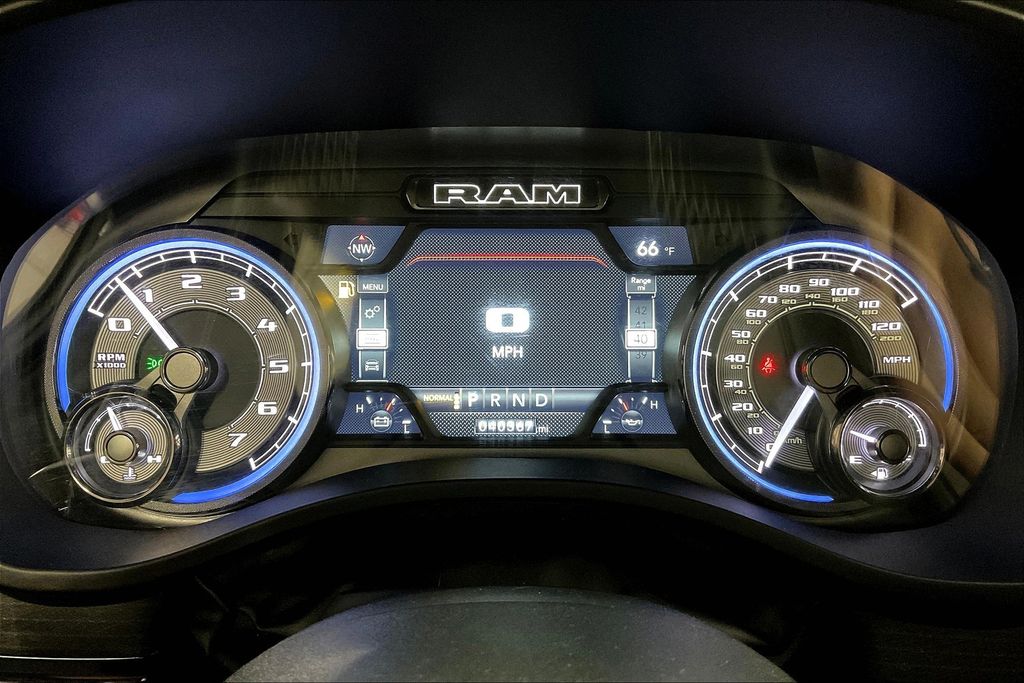 2022 Ram 1500 Limited photo 18