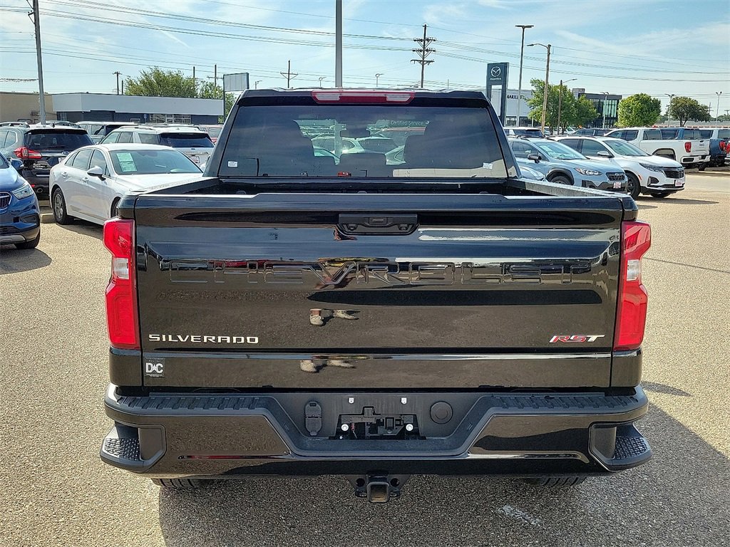 2024 Chevrolet Silverado 1500 RST photo 8
