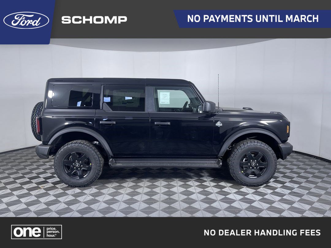 2025 Ford Bronco 4-Door Outer Banks's photo