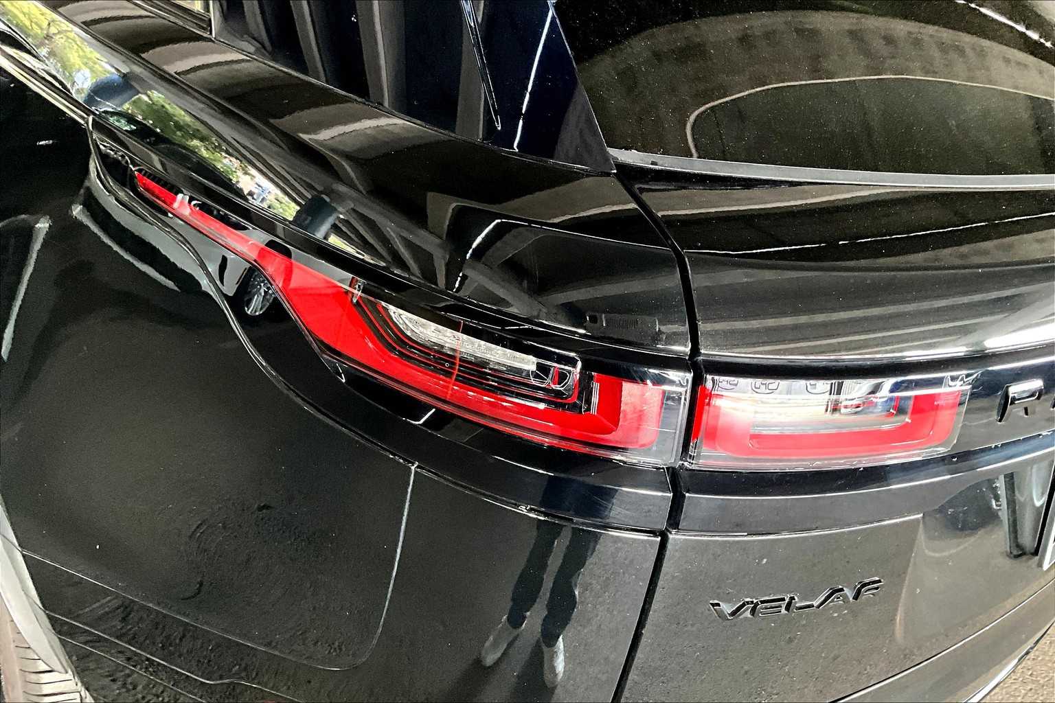 2023 Land Rover Range Rover Velar R-Dynamic S photo 23