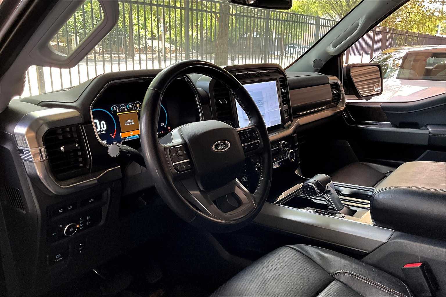 2022 Ford F-150 Lariat photo 33