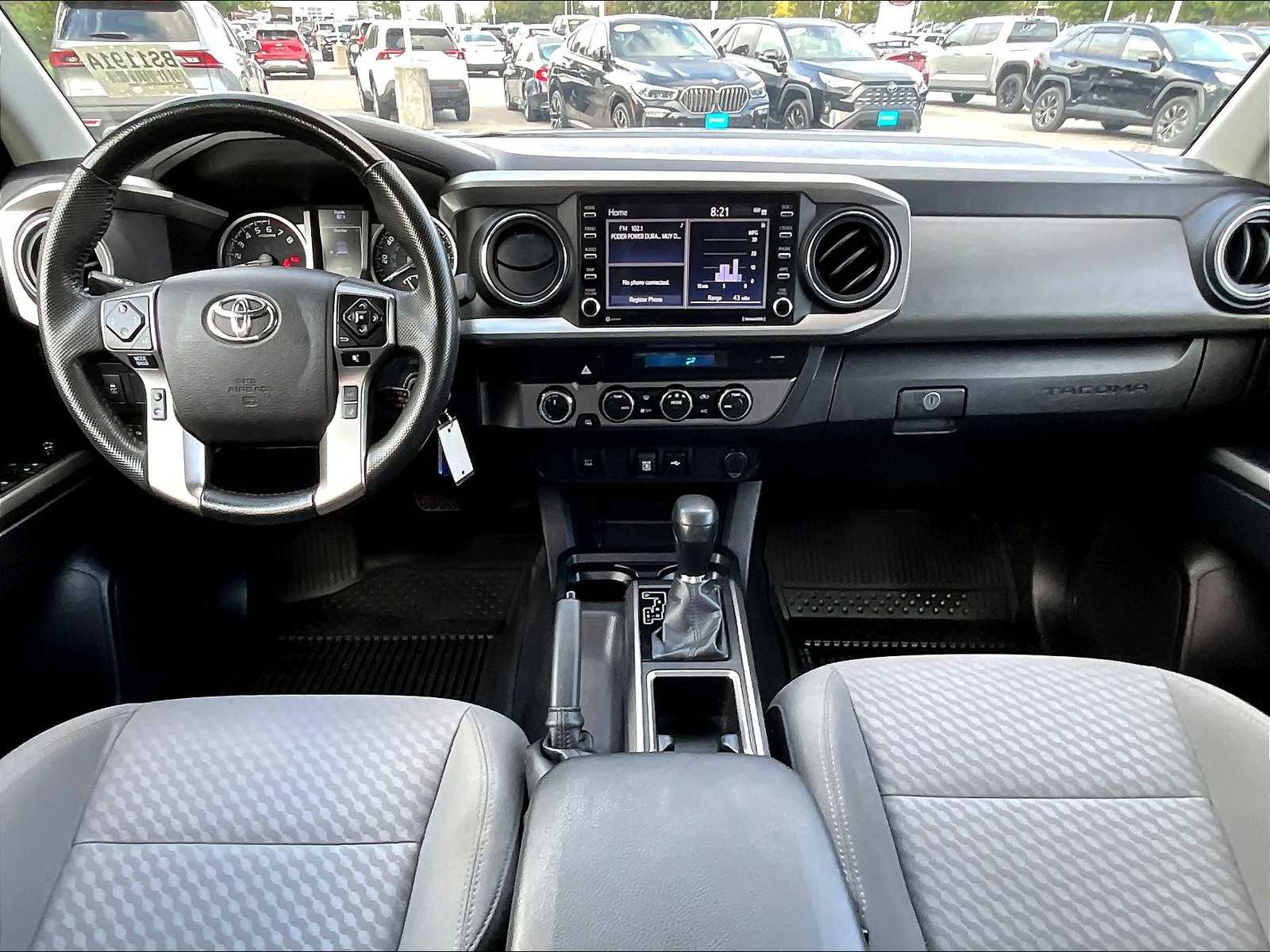 2022 Toyota Tacoma SR5 photo 21