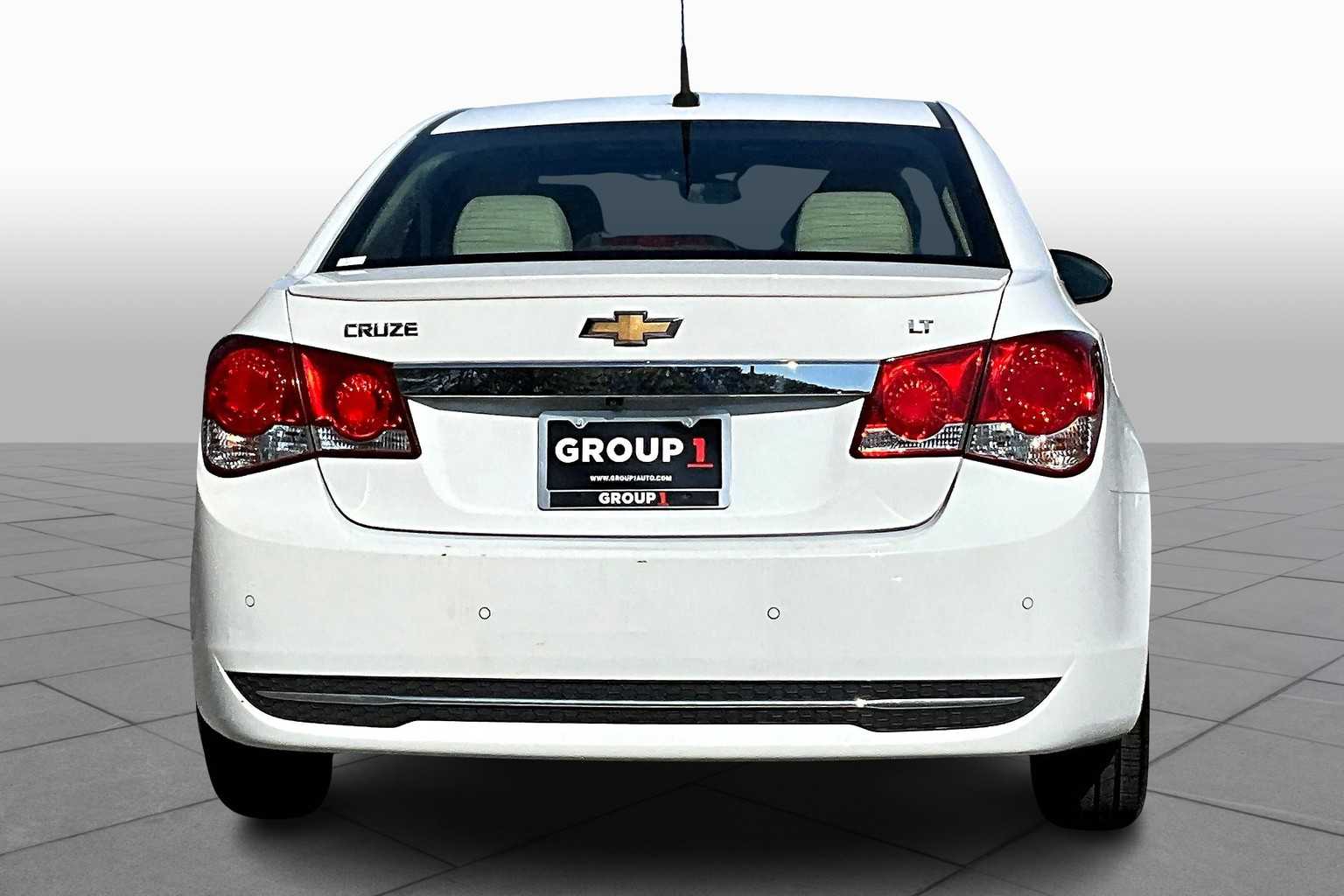 2014 Chevrolet Cruze photo 4