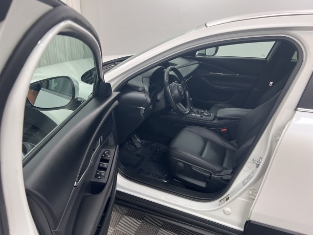 2023 Mazda CX-30 2.5 Select photo 11