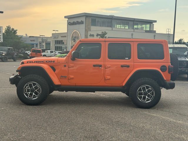 2025 Jeep Wrangler Rubicon photo 2