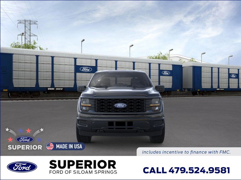2025 Ford F-150 STX photo 4