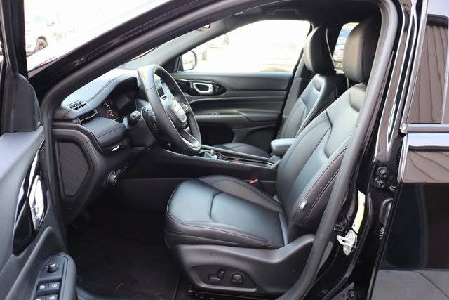 2026 Jeep Compass Limited Altitude photo 8