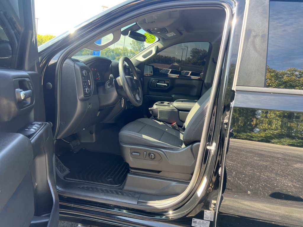 2022 Chevrolet Silverado 1500 Custom Trail Boss photo 8