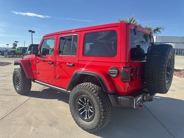 2025 Jeep Wrangler Rubicon photo 3