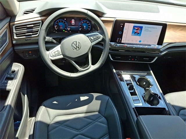2025 Volkswagen Atlas SE Technology photo 9