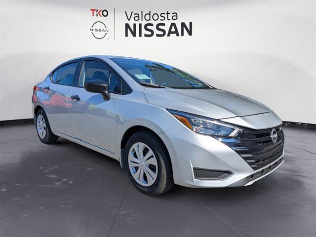 2025 Nissan Versa Sedan S's photo