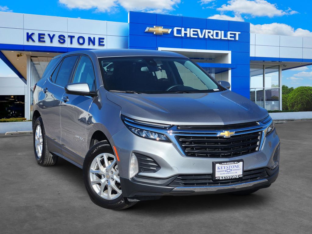 2024 Chevrolet Equinox LT's photo