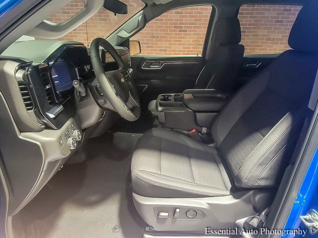2025 CHEVROLET SILVERADO - Image 9