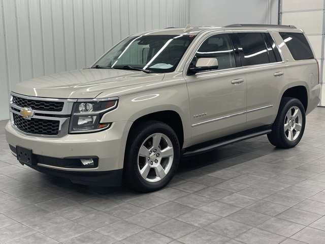 2016 Chevrolet Tahoe LT photo 4