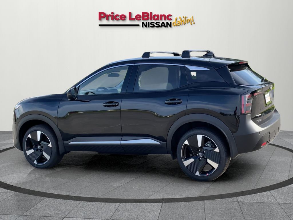 2025 Nissan Kicks SR photo 5