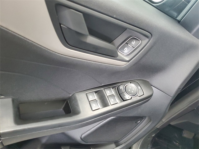 2022 Ford Escape SE photo 6
