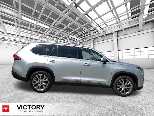 2024 Toyota Grand Highlander Limited AWD photo 2