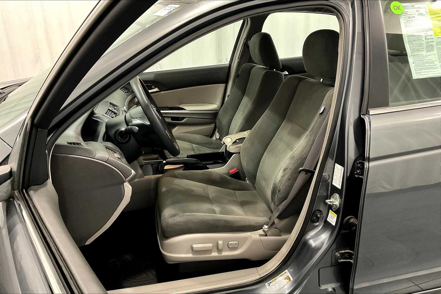 2008 Honda Accord EX photo 10