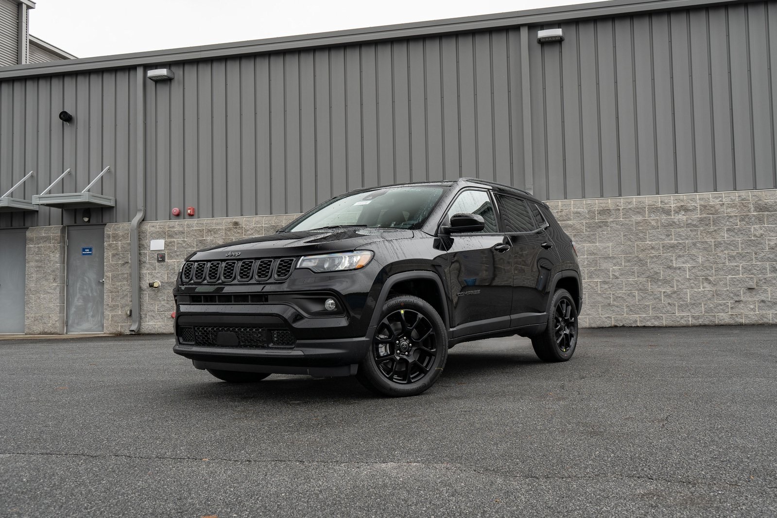 2026 Jeep Compass Altitude's photo