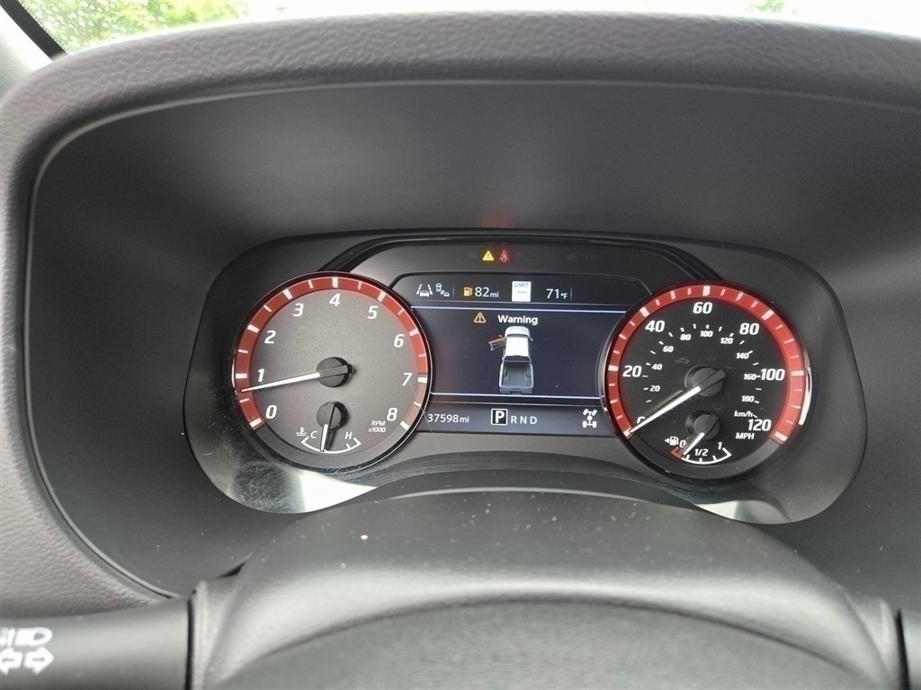 2022 Nissan Frontier PRO-4X photo 9