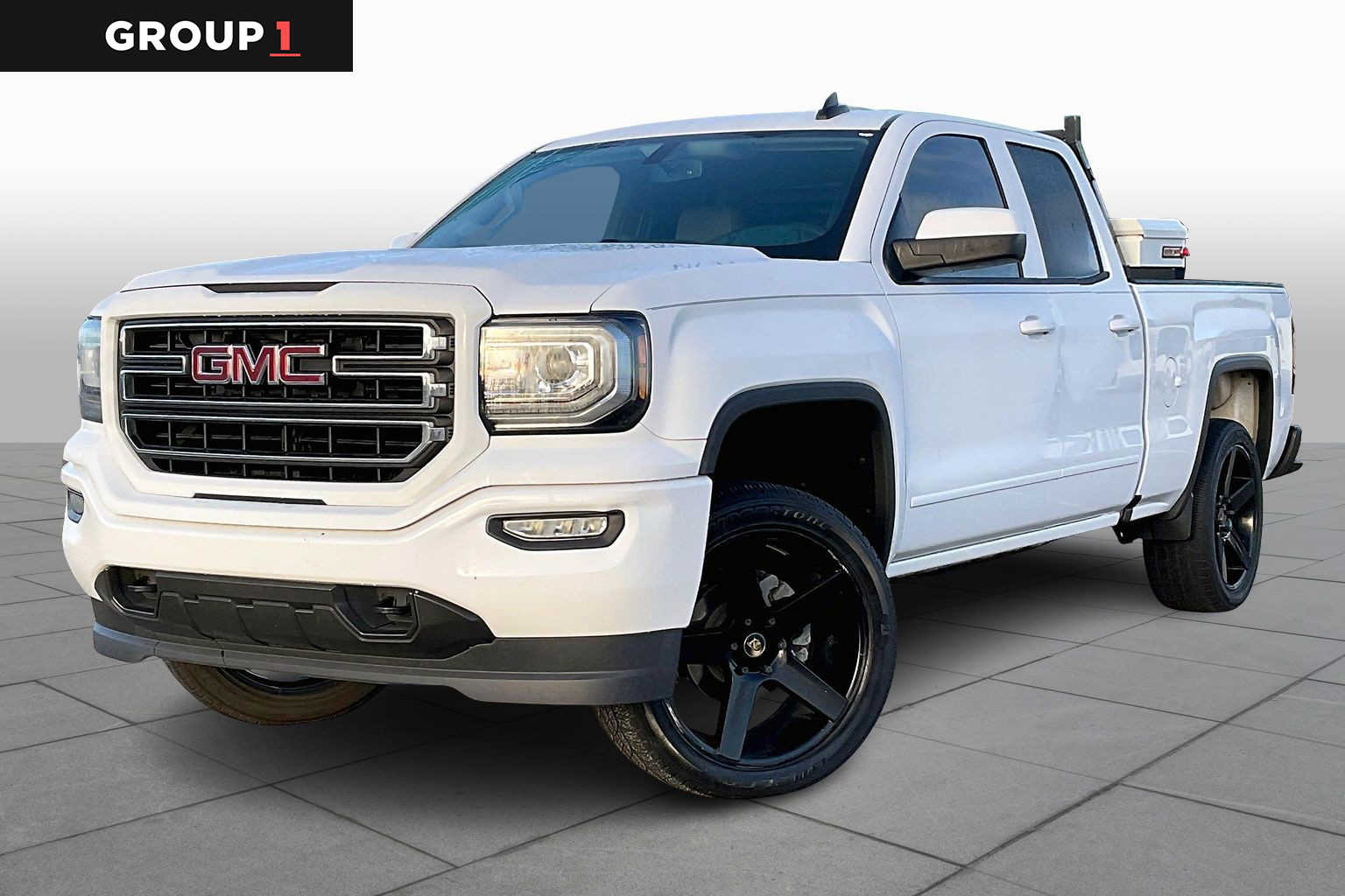 2018 GMC Sierra 1500 Base's photo