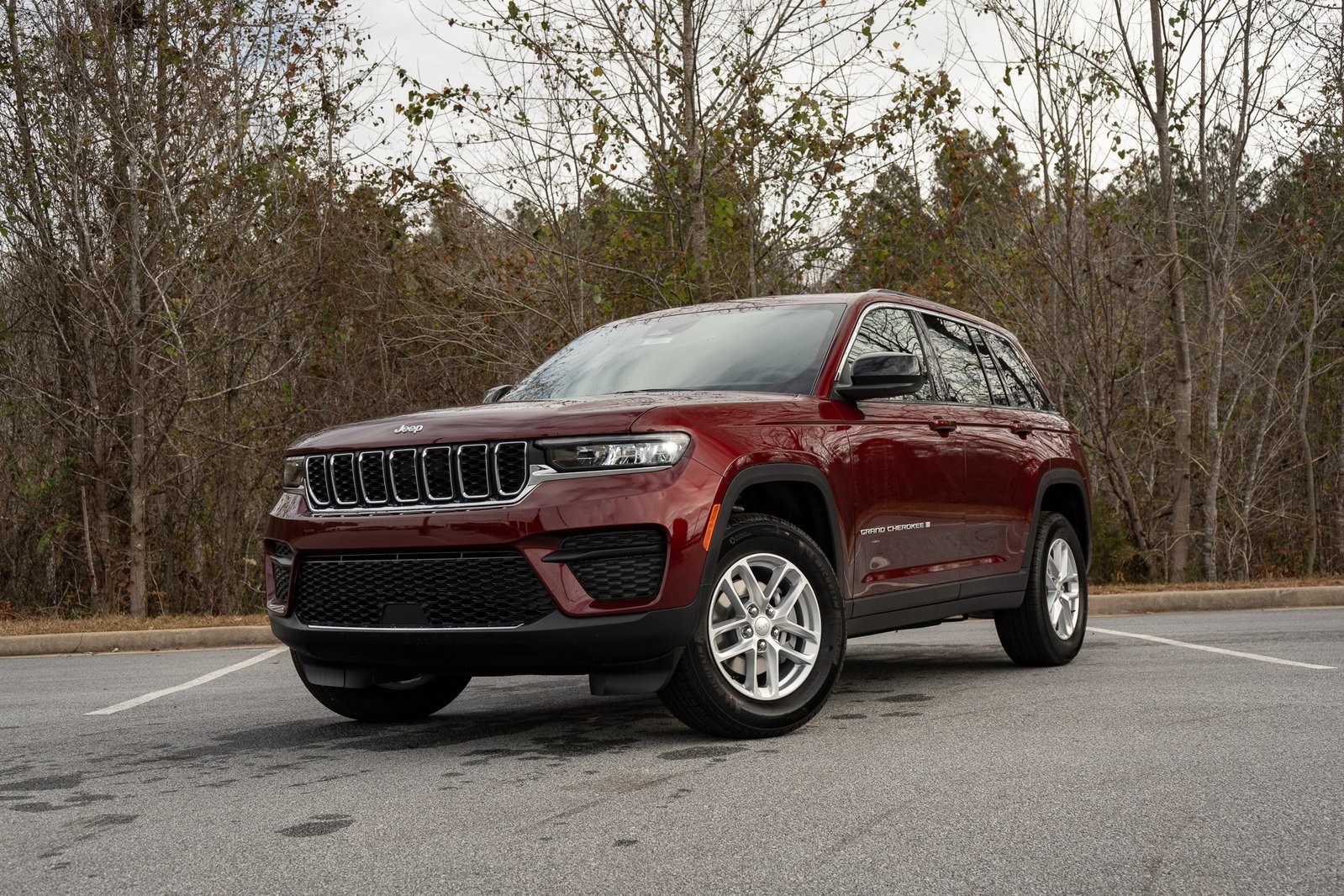 2025 Jeep Grand Cherokee Laredo's photo