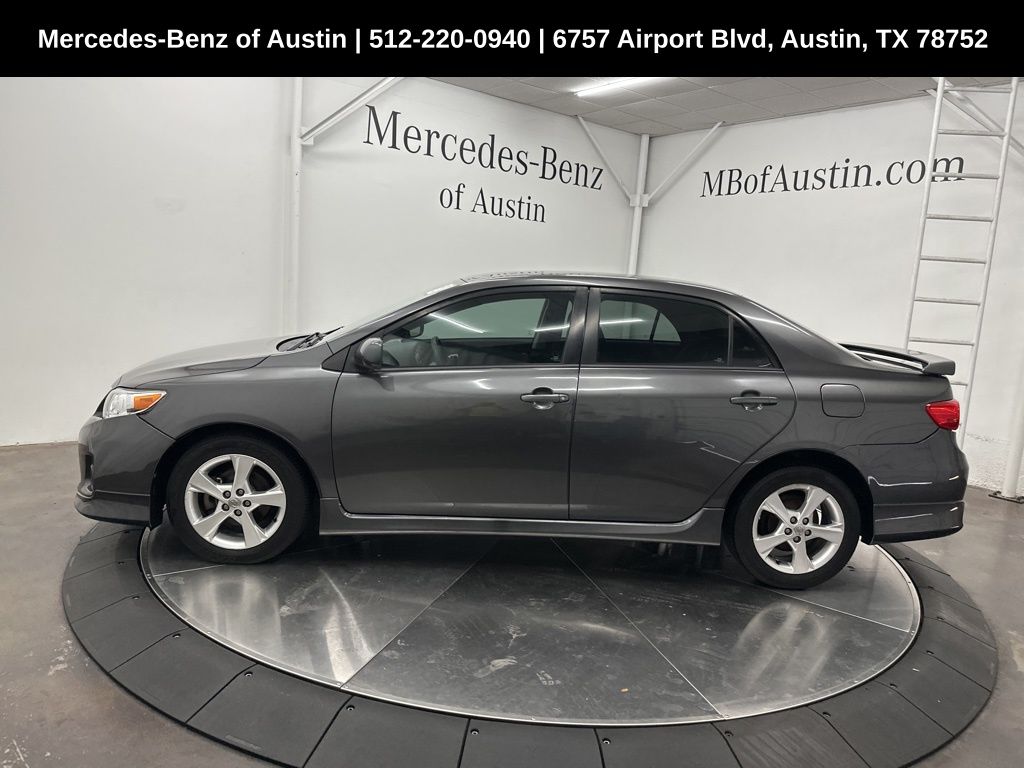2012 Toyota Corolla S photo 3