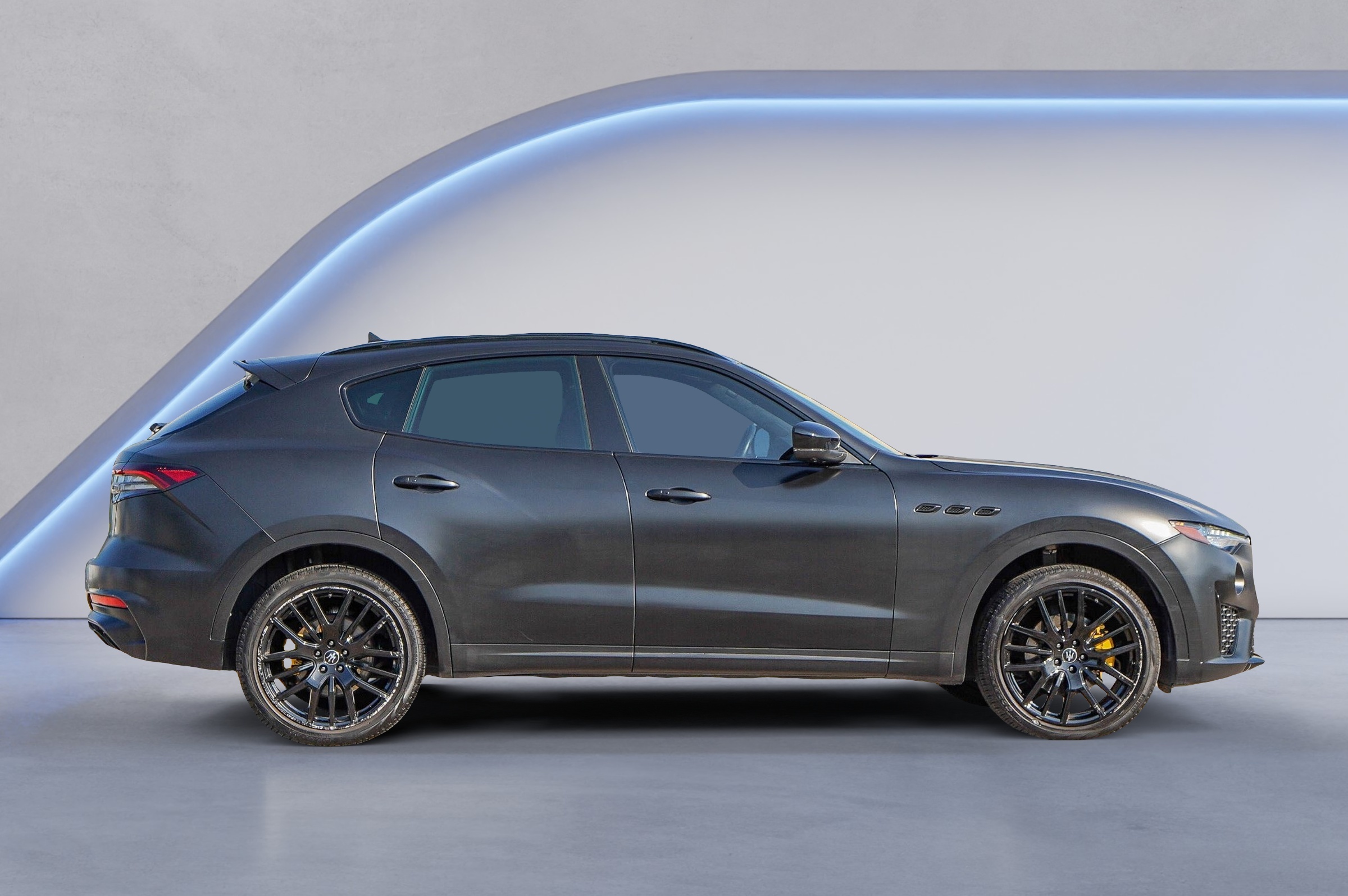 2022 Maserati Levante GT photo 4