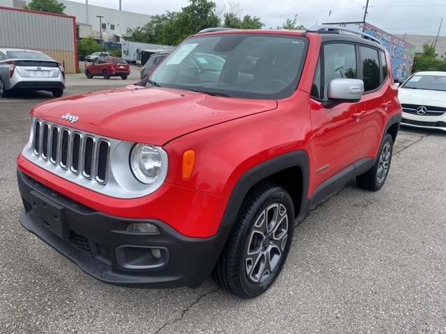 2017 Jeep Renegade Limited photo 3