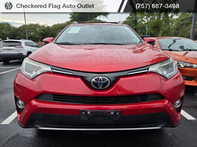 2017 Toyota RAV4 XLE photo 2