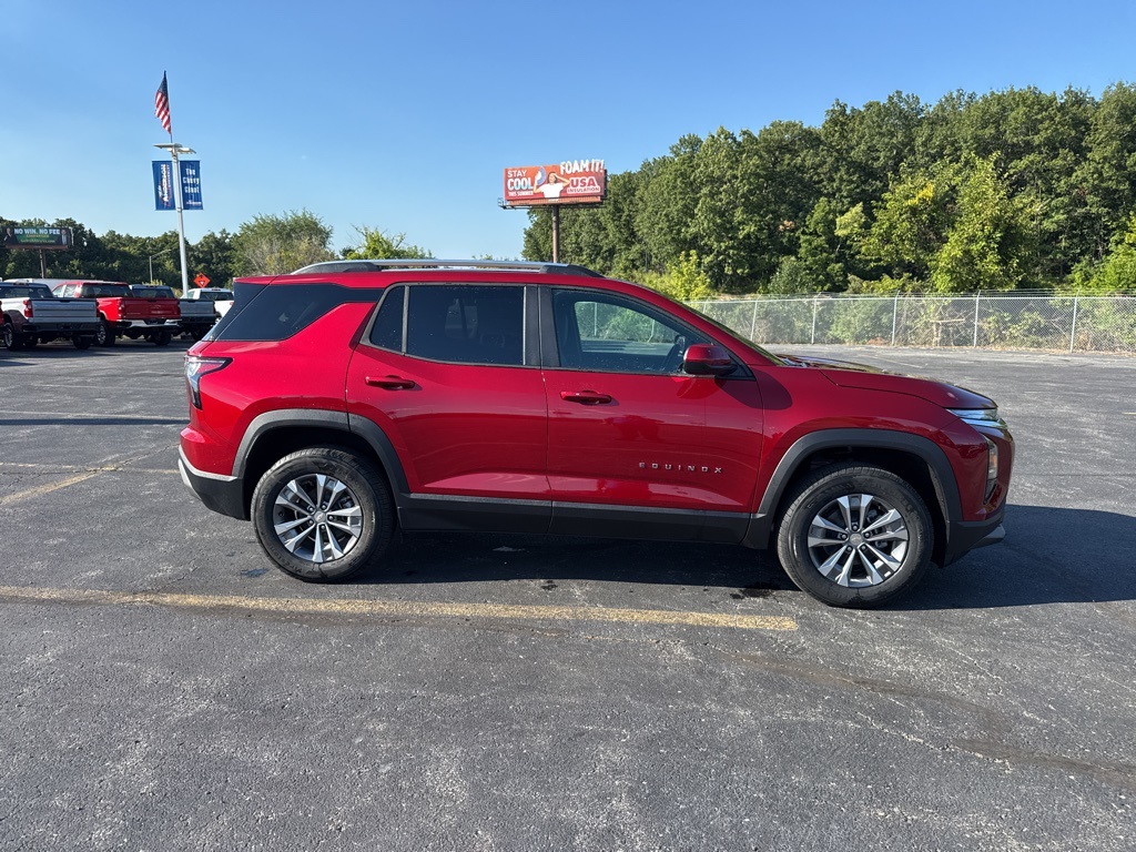 2026 Chevrolet Equinox LT photo 3