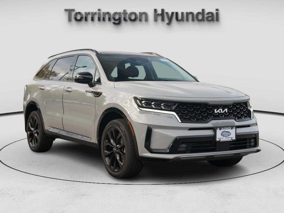 2023 Kia Sorento SX's photo