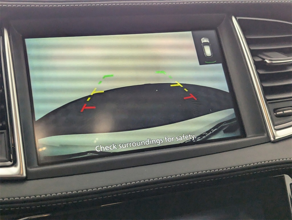 2025 Infiniti QX50 Luxe AWD photo 13
