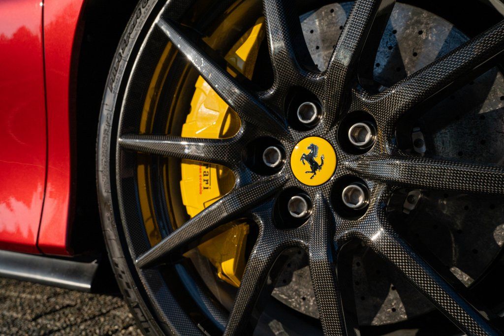 2021 Ferrari SF90 Stradale photo 31