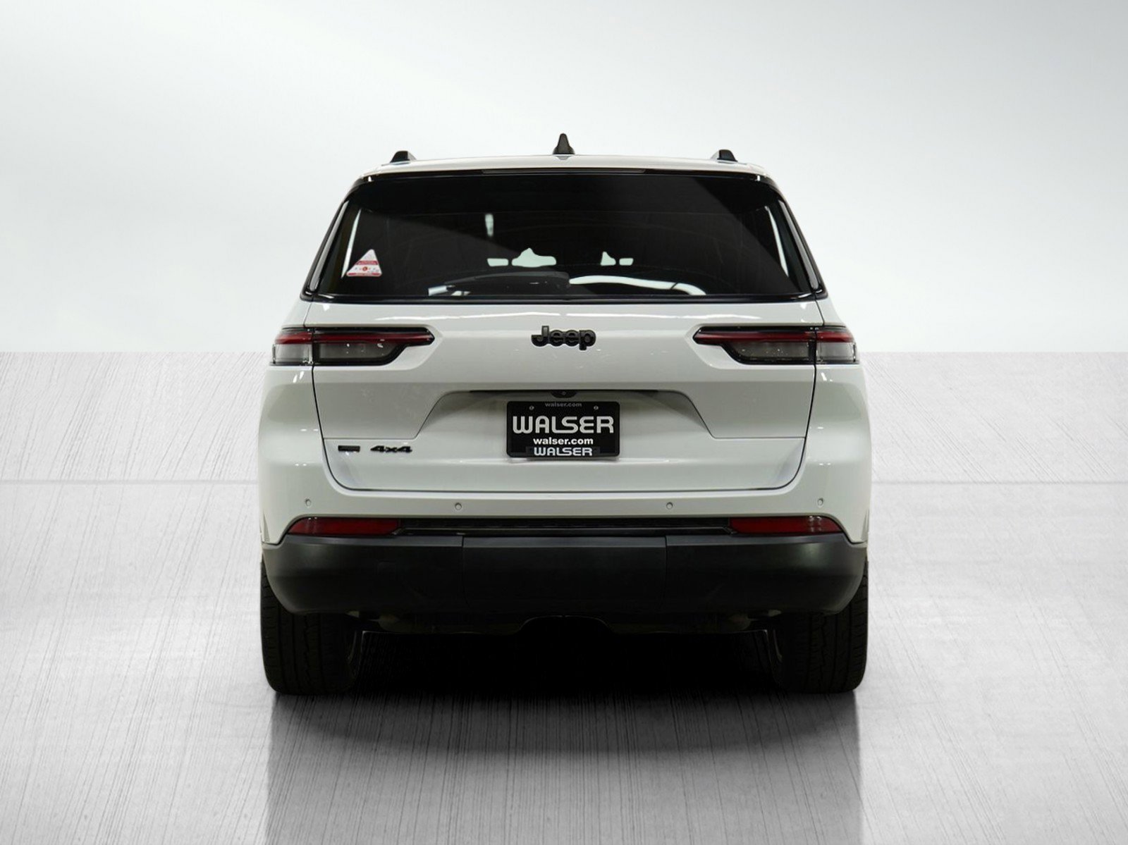 2022 Jeep Grand Cherokee Altitude photo 4