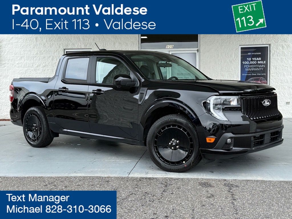 2025 Ford Maverick Lobo's photo