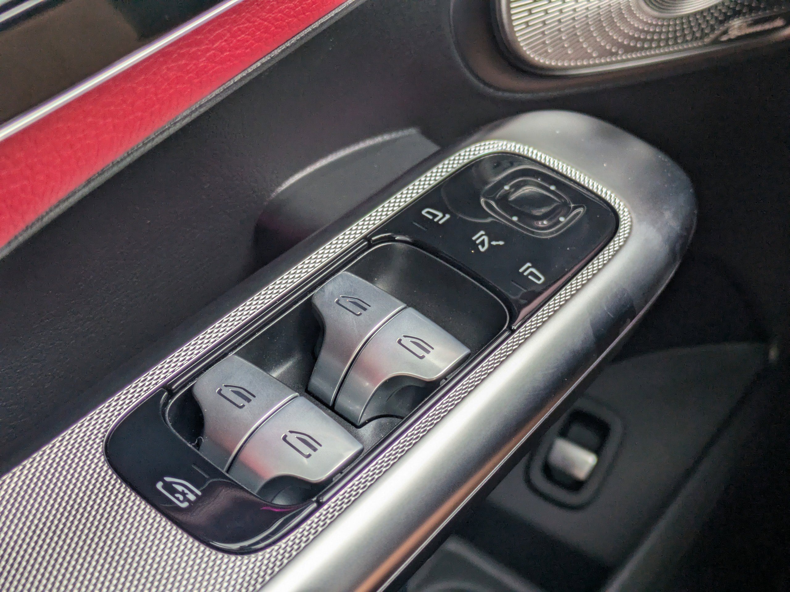 2025 Mercedes Benz GLC 300 4MATIC photo 26
