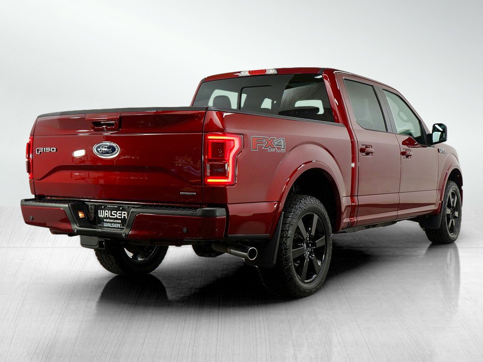 2016 Ford F-150 XLT photo 4
