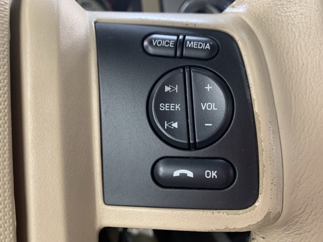 2014 Ford Expedition XLT photo 12