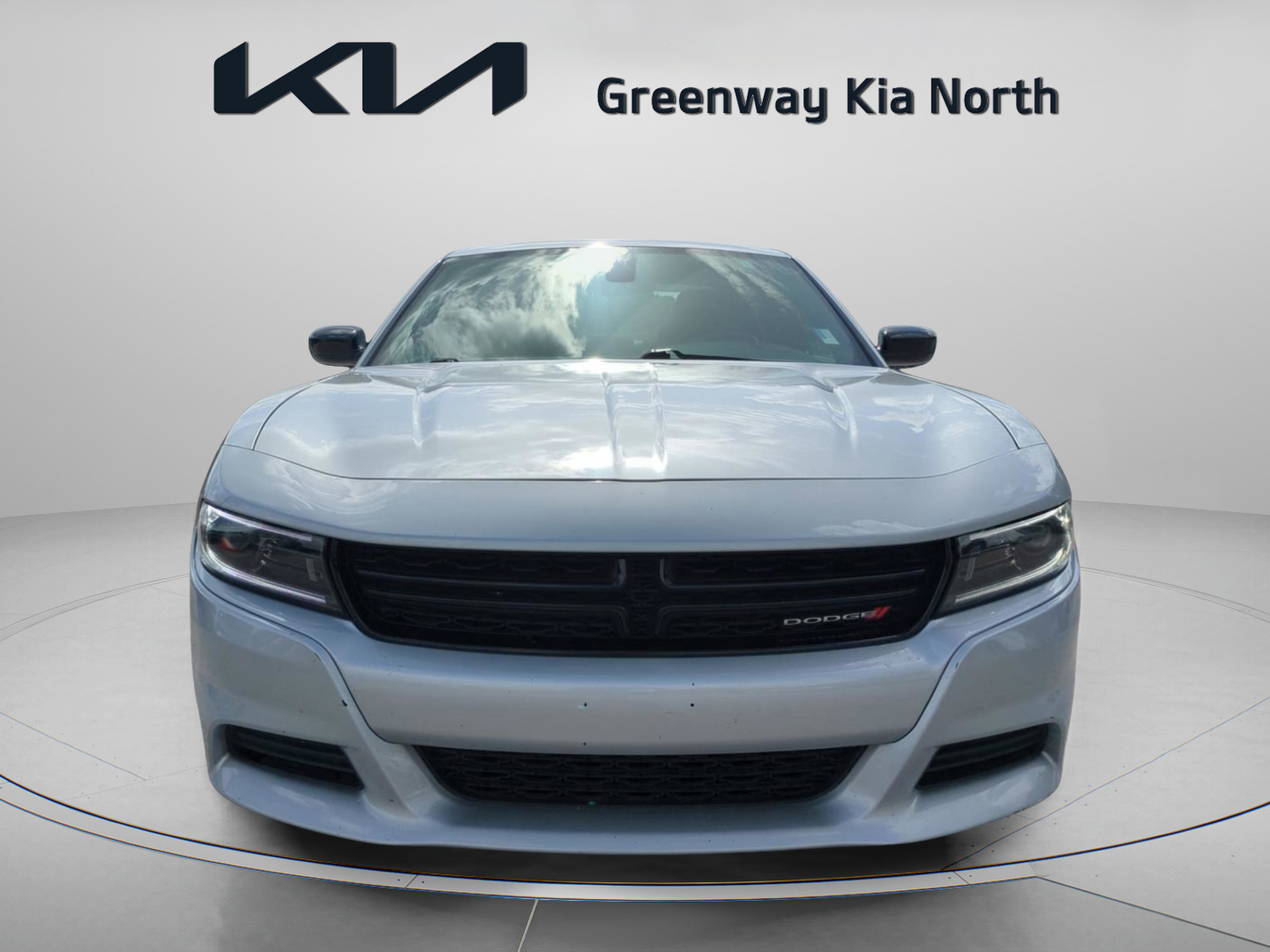 2023 Dodge Charger SXT photo 2