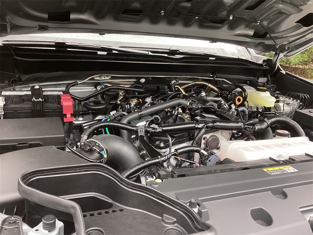 2025 Toyota Tacoma SR5 4x4 Double Cab photo 15
