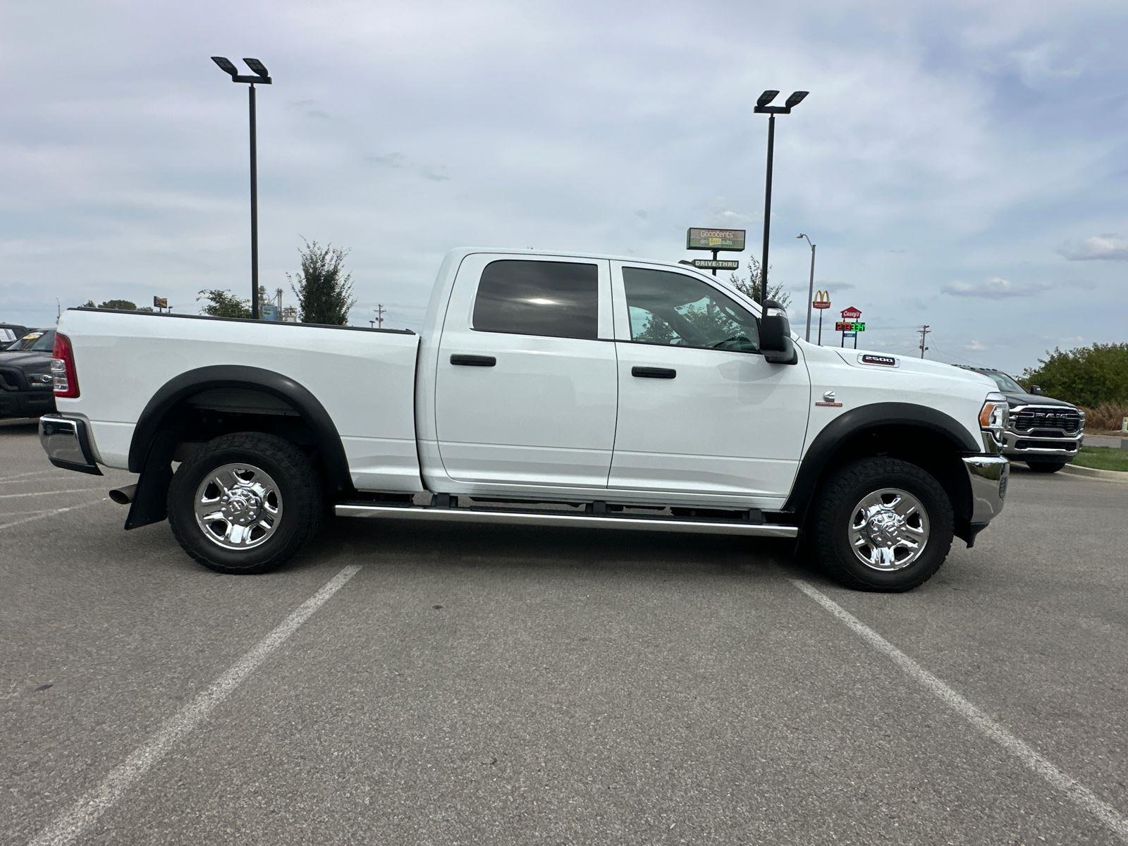 2023 Ram 2500 Tradesman photo 5