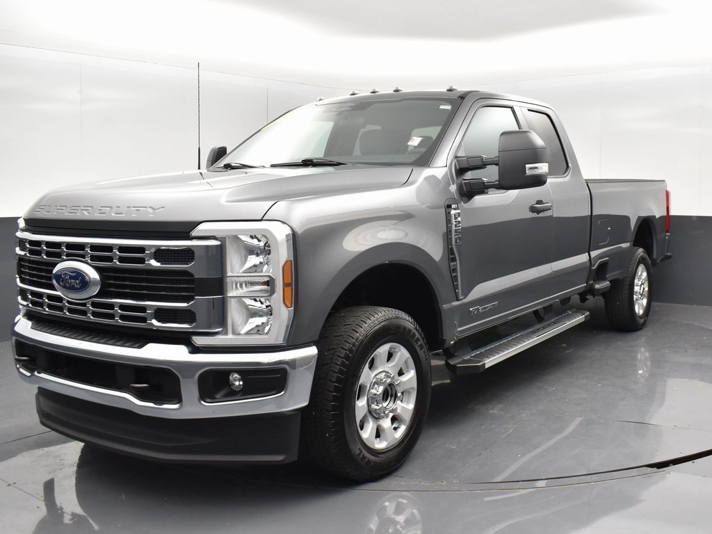 2024 Ford F-250 XLT photo 9
