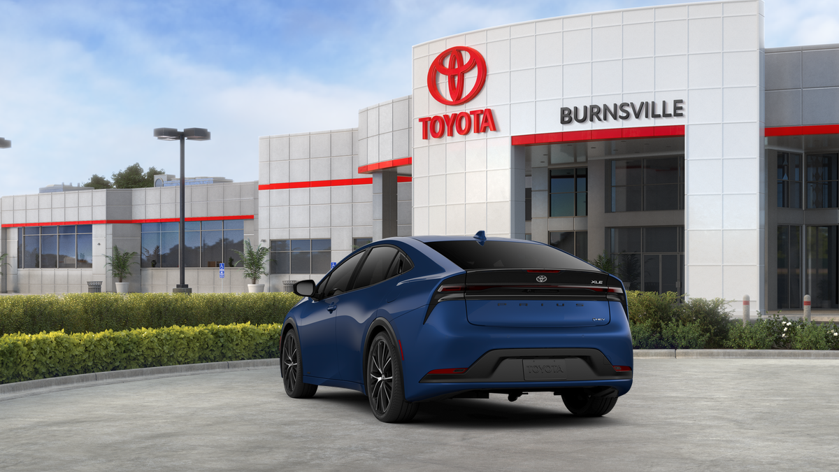 2025 Toyota Prius XLE photo 5